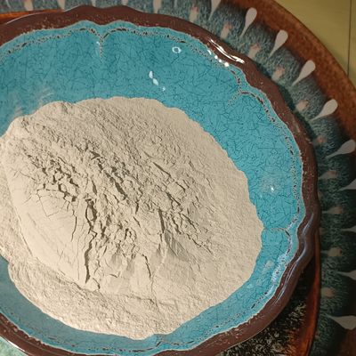 রঙিন ইউরিয়া ফর্মালডিহাইড আঠালো পাউডার 99.85% বিশুদ্ধতা সায়ানুরোট্রিমাইড