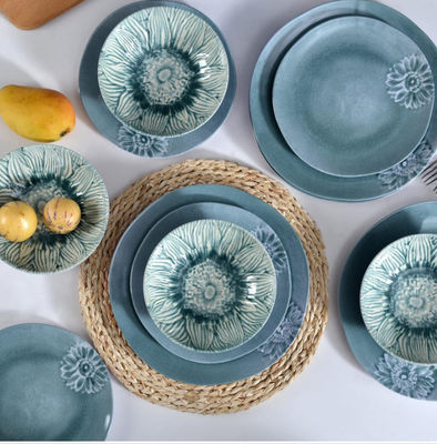 নীল সবুজ ক্যাম্পিং মেলামাইন ডিনার ইনডোর এবং আউটডোর জন্য সেট