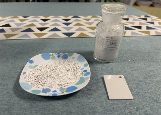 হোয়াইট পাউডার মেলামিন 99.8 C3h6n6 মোল্ডিং গ্রানুল