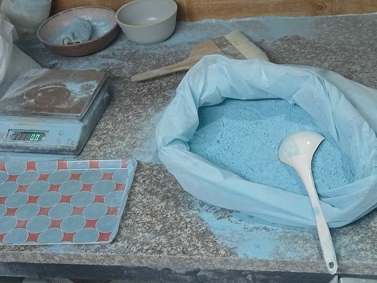 99.৮% ব্লু মেলামিন মোল্ডিং পাউডার ফর মেলামিন টেবিলওয়্যার